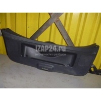 Обшивка двери багажника Renault Megane III (2009 - 2016) 909000167R