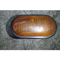Повторитель на крыло желтый Renault Twingo (1993 - 2007) 7700847333