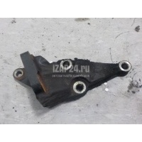 Кронштейн двигателя правый Avensis 2003 - 2008 123150D040