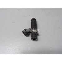 Форсунка инжекторная электрическая VAG Golf V (2003 - 2009) 06A906031CM