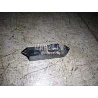 Кнопка стеклоподъемника Mitsubishi Pajero/Montero Sport (K9) (1997 - 2008) MR763632