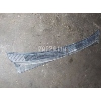 Решетка стеклооч. (планка под лобовое стекло) Toyota Sequoia (K3,K4) (2000 - 2008) 557080C030