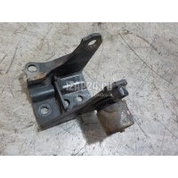Кронштейн двигателя задний Toyota CorollaVerso (2004 - 2009) 123210D141