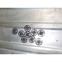 Крепеж (клоп) Nissan X-Trail (T31) (2007 - 2014) 6584630F00