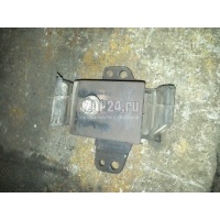 Опора двигателя Nissan King Cab D22 (1998 - 2012) 112102S710