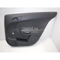 Обшивка двери задней правой GM Astra H / Family (2004 - 2015) 13224596