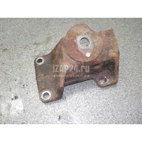 Кронштейн двигателя правый Toyota Land Cruiser (200) (2008 - ) 1231150180