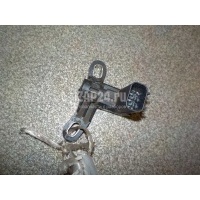Датчик положения коленвала Mazda CX 7 (2007 - 2012) L3K918221A