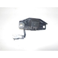 Кнопка открывания багажника Toyota GS 250/350/300H (2012 - 2018) 8494553020