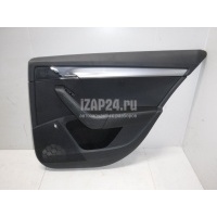 Обшивка двери задней правой VAG Octavia (A7) (2013 - ) 5E5867212