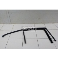 Уплотнитель стекла двери Mercedes Benz W205 2014 2057355400