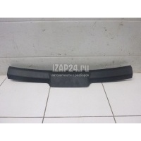 Обшивка двери багажника Toyota Auris (E18) (2012 - ) 6479002080C0