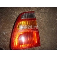 Фонарь задний внутренний правый Toyota Land Cruiser (100) (1998 - 2007) 8158060010