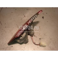 Фонарь задний внутренний правый Mitsubishi Carisma (DA) (1999 - 2003) MR485478