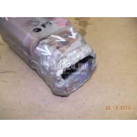 Кронштейн усилителя переднего бампера правый Nissan Primera P11E (1996 - 2002) 622102J030