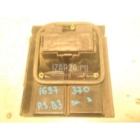 Фонарь задний внутренний правый VAG Passat [B3] (1988 - 1993) 333945108B