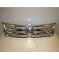 Решетка радиатора Renault Duster (2012 - ) 623825665R