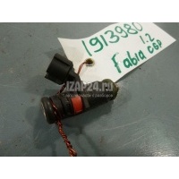 Форсунка инжекторная электрическая VAG Fabia (1999 - 2007) 03E906031C