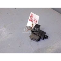 Кнопка стеклоподъемника Nissan Primera P12E (2002 - 2007) 25411AV600