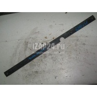 Направляющая заднего бампера VAG Pointer/Golf BR (2004 - 2009) 377807245