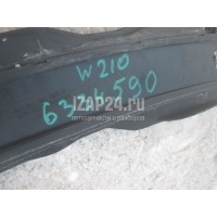 Решетка в капот Mercedes Benz W210 E-Klasse (1995 - 2000) 2108800805