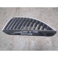 Решетка радиатора правая Mitsubishi Lancer (CS/Classic) (2003 - 2008) MN161114