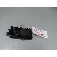 Ручка двери внутренняя левая Mitsubishi Pajero/Montero III (V6, V7) (2000 - 2006) MR604135