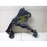 Кронштейн фар левый Renault Megane II (2003 - 2009) 8200137495