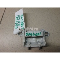 Петля двери задней правой верхняя Nissan Primera P12E (2002 - 2007) 82400AV630
