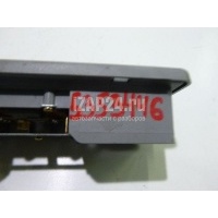 Плафон салонный Mitsubishi Galant (EA) (1997 - 2003) MR763201