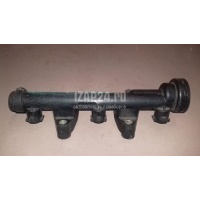 Рейка топливная (рампа) VAG Fabia (1999 - 2007) 03D133329A