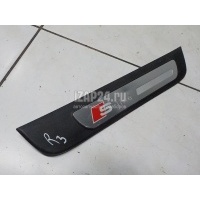 Накладка порога (внутренняя) VAG A4 [B8] (2007 - 2015) 8K0853376B01C