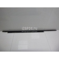 Накладка стекла переднего правого VAG Q5 [8R] (2008 - 2017) 8R0837478C