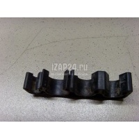 Крепеж Toyota Highlander II (2007 - 2013) 8856948350