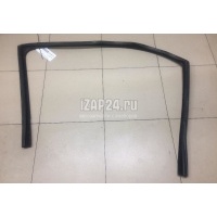 Уплотнитель стекла двери VAG Q7 [4L] (2005 - 2015) 4L0837440B