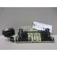 Направляющая подголовника Mercedes Benz W216 CL coupe (2006 - 2014) 2219700025