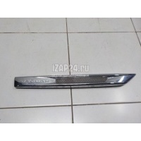 Накладка переднего крыла правого Jaguar XJ (2009 - ) C2D40174