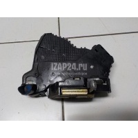 Замок двери передней правой Toyota CorollaVerso (2004 - 2009) 6903002161