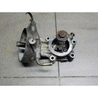 Кронштейн масляного фильтра Nissan Navara (D40) (2005 - 2015) 15238EB300