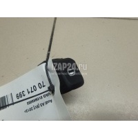 Кнопка стеклоподъемника VAG TT(8S) 2015 8V0959855