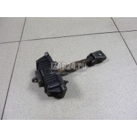 Ограничитель двери Toyota Avensis II (2003 - 2008) 6861005040