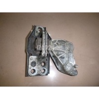Опора двигателя правая Renault X-Trail (T31) (2007 - 2014) 11210JY00B