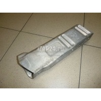 Кронштейн усилителя заднего бампера правый VAG A6 [C5] (1997 - 2004) 4B0807332H