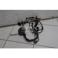 Проводка (коса) Land Rover Discovery III (2004 - 2009) YMM502152