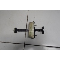 Ограничитель двери Land Rover Discovery III (2004 - 2009) BDH780051