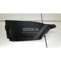 Накладка (кузов внутри) Nissan Tiida (C11) (2007 - 2014) 68135EL00A