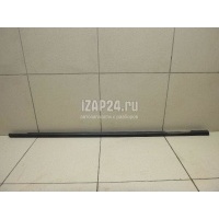 Накладка стекла переднего правого GM Astra J (2010 - 2017) 13347112