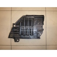 Кронштейн фар левый Land Rover Discovery Sport (2014 - ) LR066965
