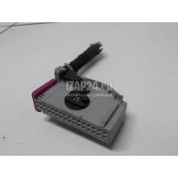 Разъем VAG Touareg (2002 - 2010) 8L0972977H