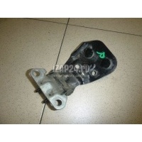 Петля двери багажника Toyota Highlander II (2007 - 2013) 6881048021